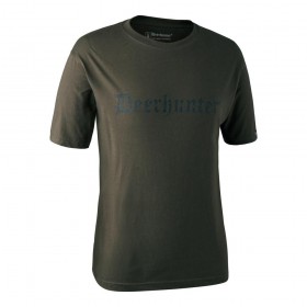 DEERHUNTER  Logo T Shirt S/S | tričko s nápisom - Kvalitné a pohodlné poľovnícke tričko s nápisom Deerhunter na hrudi.
Veľkosti: S-4XL
Farba: 378 - Bark Green (hnedo-zelená tmavá)