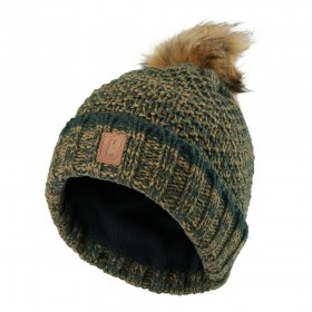 DEERHUNTER Lady Knitted Hat | dámska pletená čiapka - Štýlová pletená čiapka Deerhunter pre ženy je nevyhnutnosťou v chladných mesiacoch. 
Pravdepodobne poznáte nepríjemný pocit ľadovo studeného vetra na čele. Nízke teploty vedú k strate tepla od hlavy a šíria sa smerom k zvyšku tela. Jeden si vyberie klobúk z praktických dôvodov, ale vzhľad je dôležitý. Odráža to, kto ste a ako chcete vyzerať. Vyberte si dámsku čiapku od Deerhunter, ak chcete byť zároveň praktická a zároveň pekná. 

Zvršok: 100% akrylát 
Farba: 376 - Art Green (zelená melanž)
Jednotná veľkosť