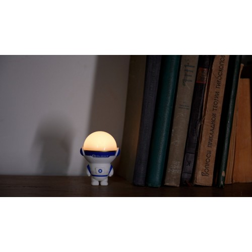Obrázok číslo 13: Nabíjací držiak na lampášik Obulb Olight Obuddy Astro Blue – figúrka