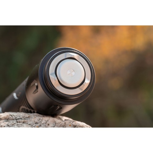 Obrázok číslo 15: LED baterka Olight Javelot PRO 2 2500 lm