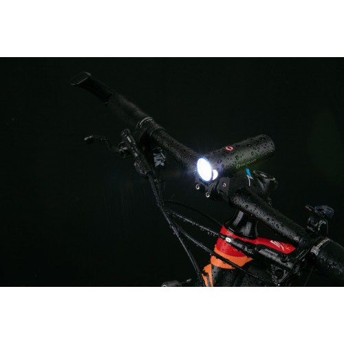 Obrázok číslo 34: Predné svetlo na bicykel Olight BFL 900 900 lm