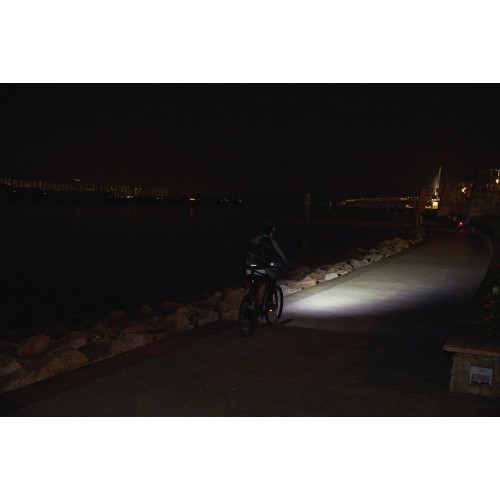 Obrázok číslo 58: Predné svetlo na bicykel Olight BFL 900 900 lm