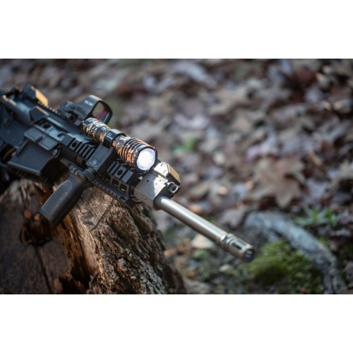Obrázok číslo 29: LED baterka Olight Warrior X3 Desert Camouflage 2500 lm – limitovaná edícia