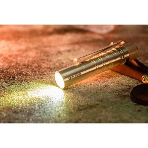Obrázok číslo 19: LED baterka Olight I5T EOS Brass 300 lm - limitovaná edícia