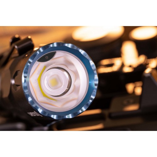 Obrázok číslo 11: LED baterka Olight Warrior 3S 2300 lm