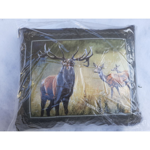 Obrázok číslo 2: Vankúš - jeleň